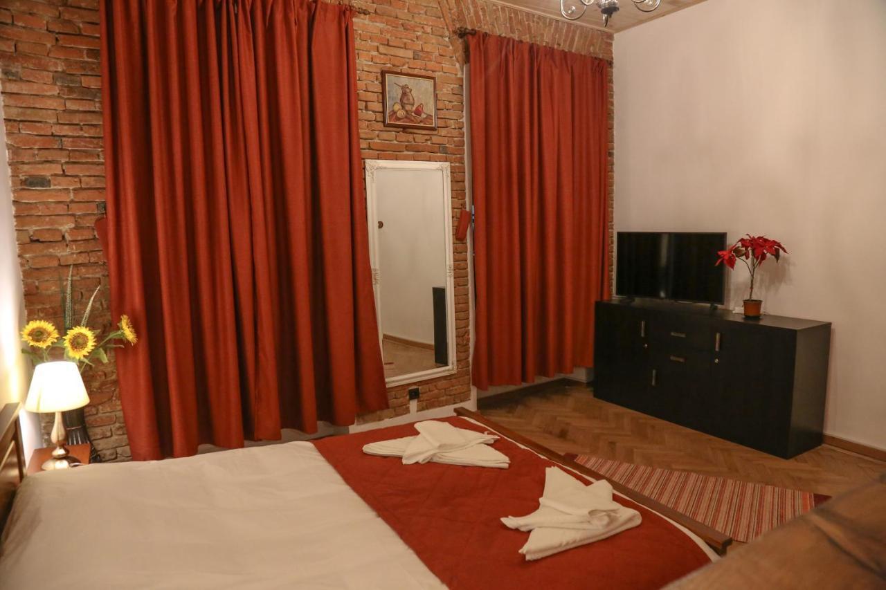 Apartamentul 16 Braşov Esterno foto