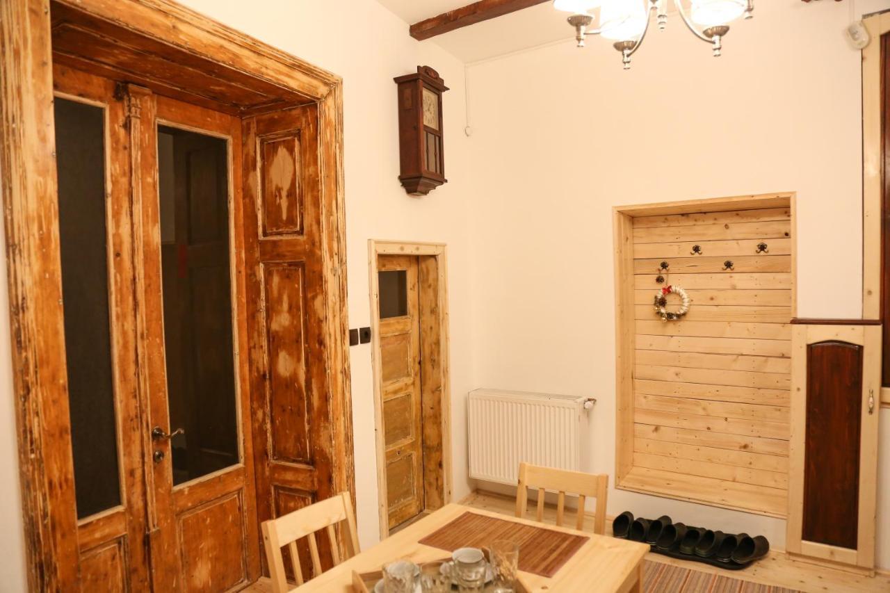 Apartamentul 16 Braşov Esterno foto