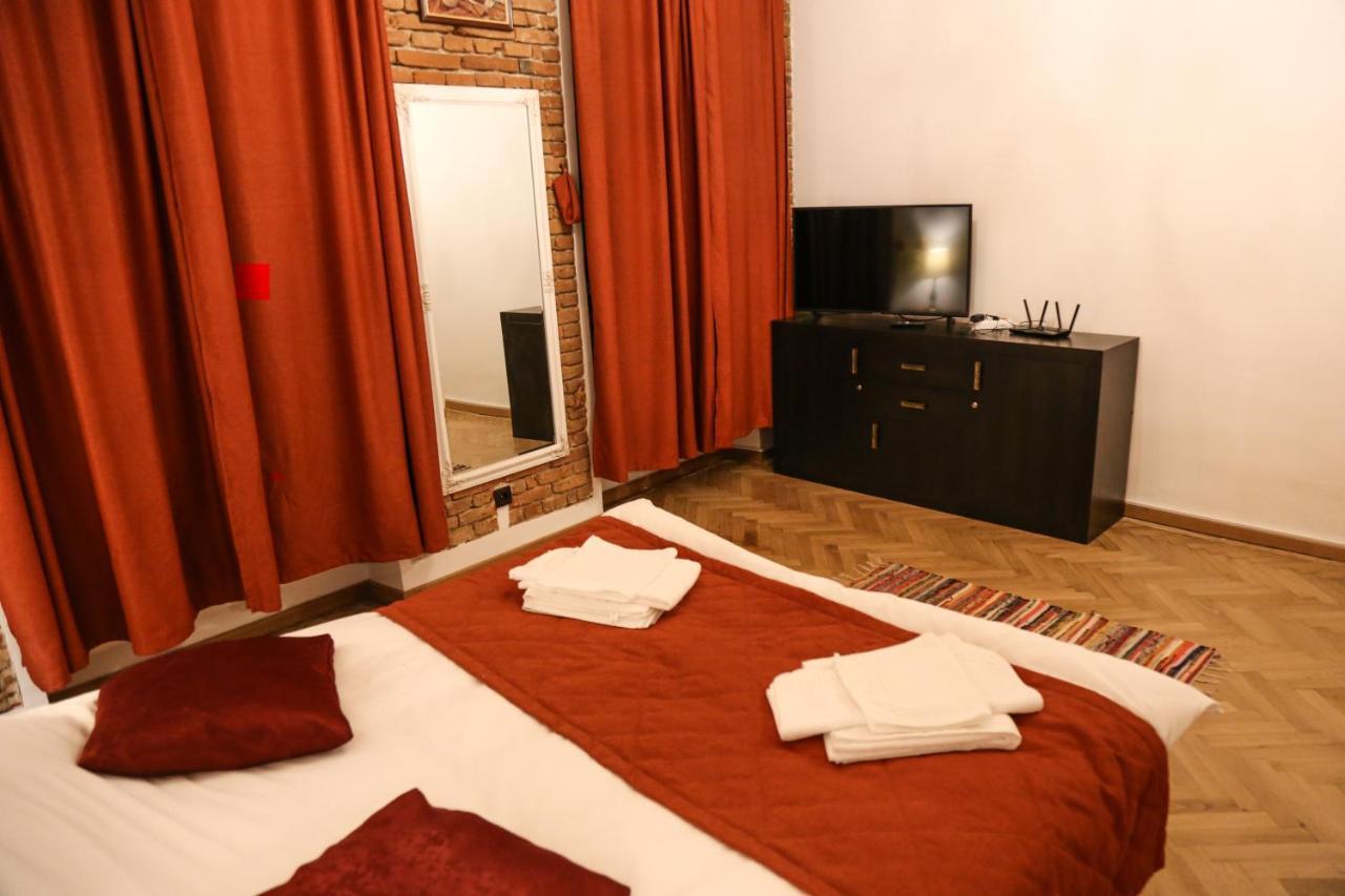 Apartamentul 16 Braşov Esterno foto
